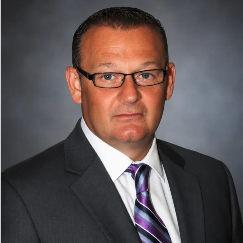 Jeremy L. Westcott – Managing Partner, Nord- und Südamerika